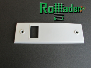 Selve Abdeckblende für Einlassgurtwickler, Lochabstand 135 mm, weiß